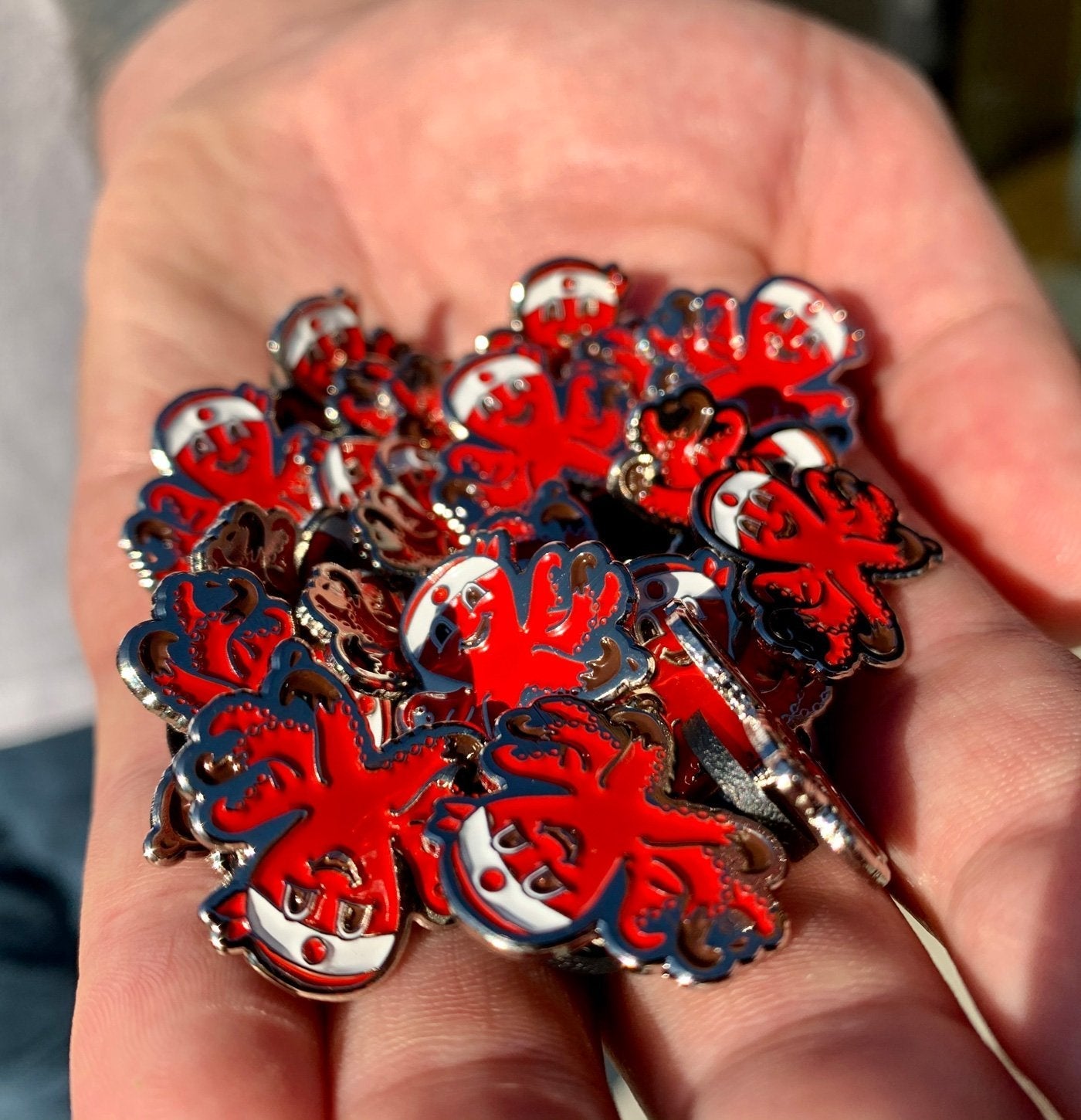 Red Octo Pin X2